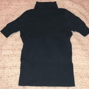 BANANA REPUBLIC Navy Blue S/L Turtleneck SMALL